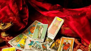 Templo de Afrodite e o Tarot dos Relacionamentos.